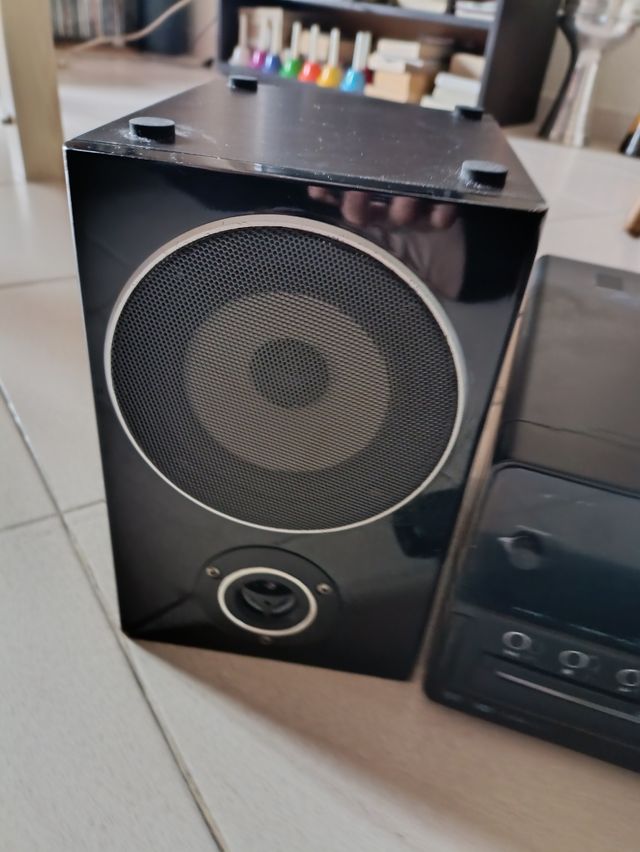 Conjunto estéreo de cine en casa