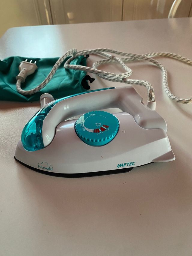 Ferro da stiro da viaggio