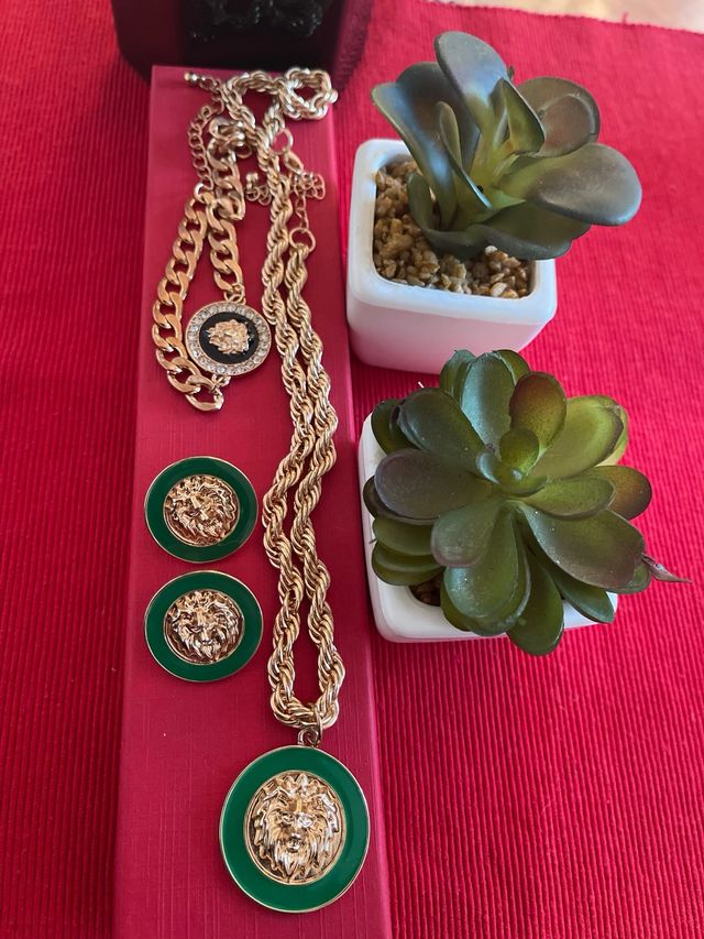 Conjunto Collar +pendientes +pulsera