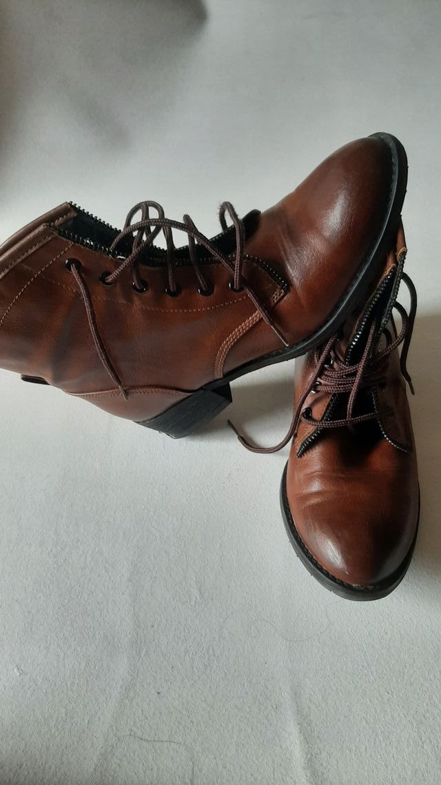 Botas Marrones de Chica en buenas condiciones 38