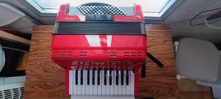 Acordeón Roland FR-1X