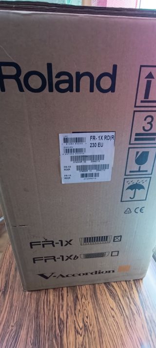 Acordeón Roland FR-1X