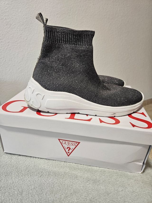Zapatillas Guess talla 40