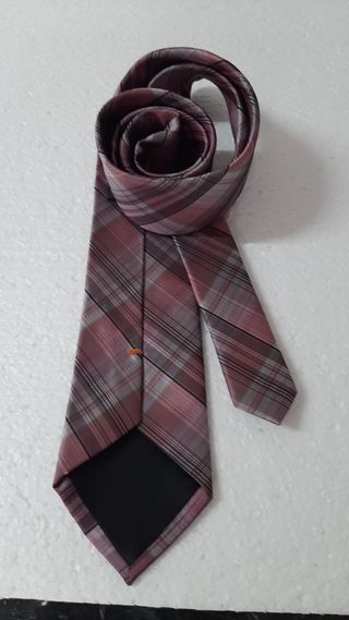 CORBATA Rosa cuadros 