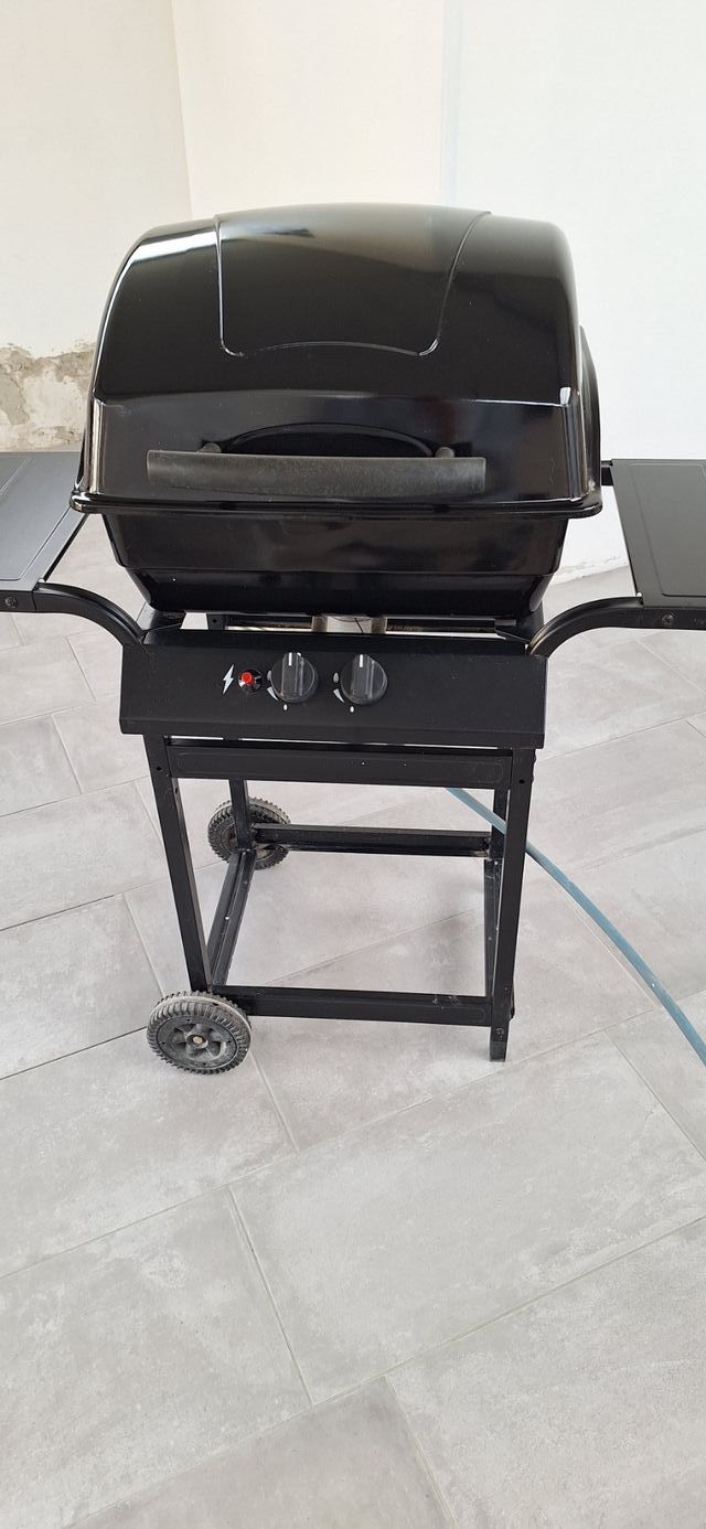 Barbecue a gas