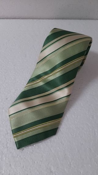 Corbata rayas verde 