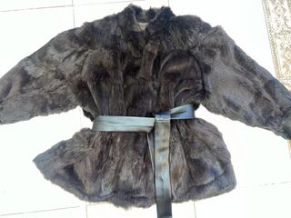 Abrigo de piel de conejo autentico