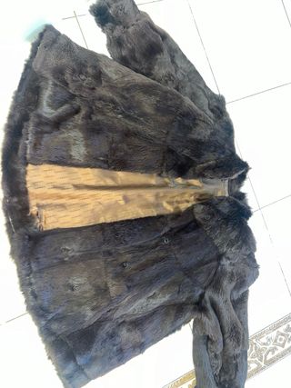 Abrigo de piel de conejo autentico