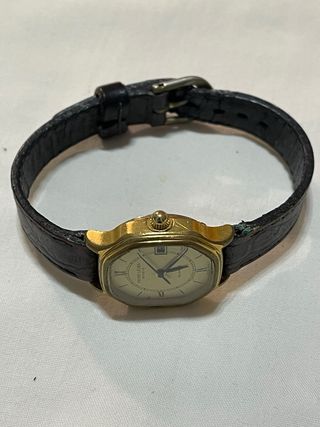 Reloj Favre Leuva Mujer Dorado