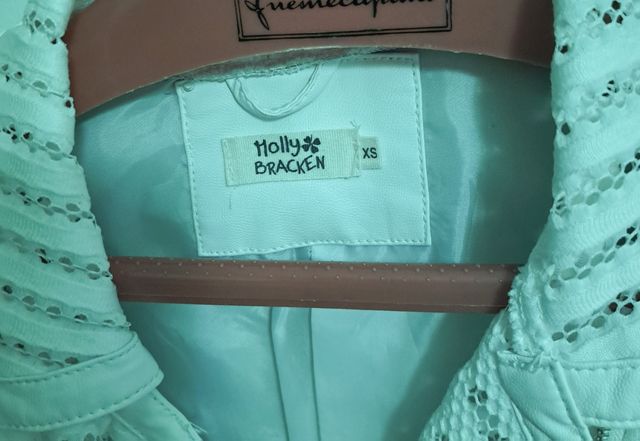 Chaqueta entallada de cuero blanco 