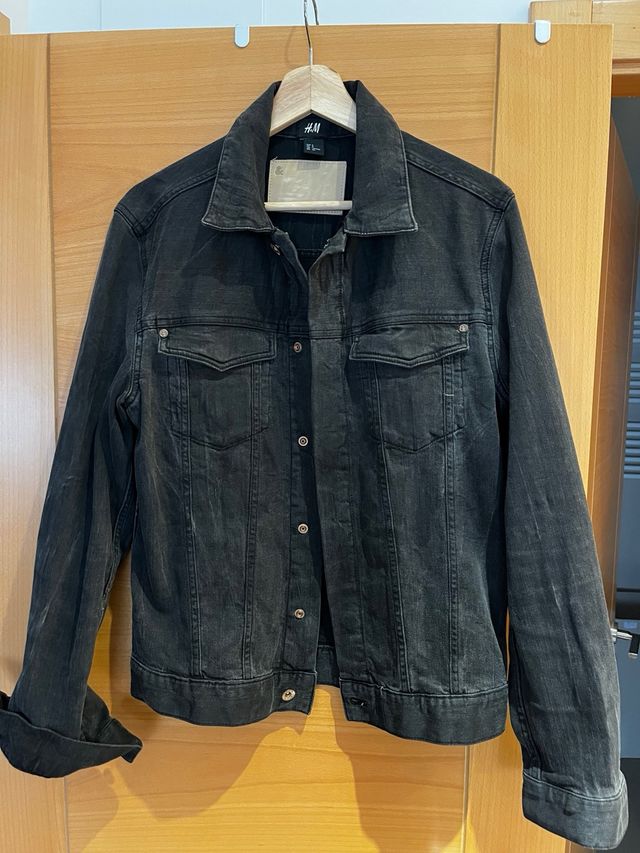 Chaqueta vaquera negra