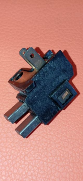 Portaescobilla alternador Seat 127, 128, Fura .