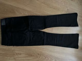 Pantalon Mango talla 32 campana