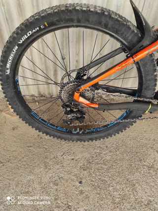 Bicicleta eléctrica en muy buen estado 