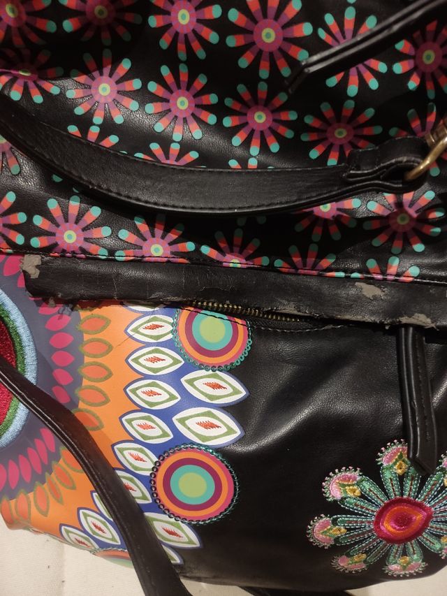 BOLSO DESIGUAL.