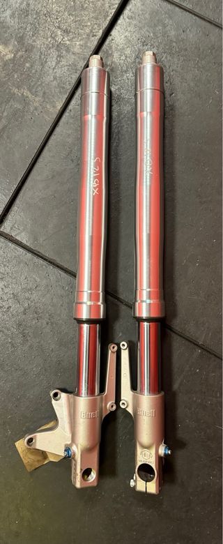 Tubi forcella completi per Buell XB marca Showa