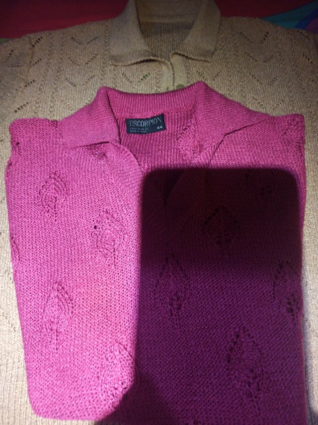 Sueter, marca escorpión