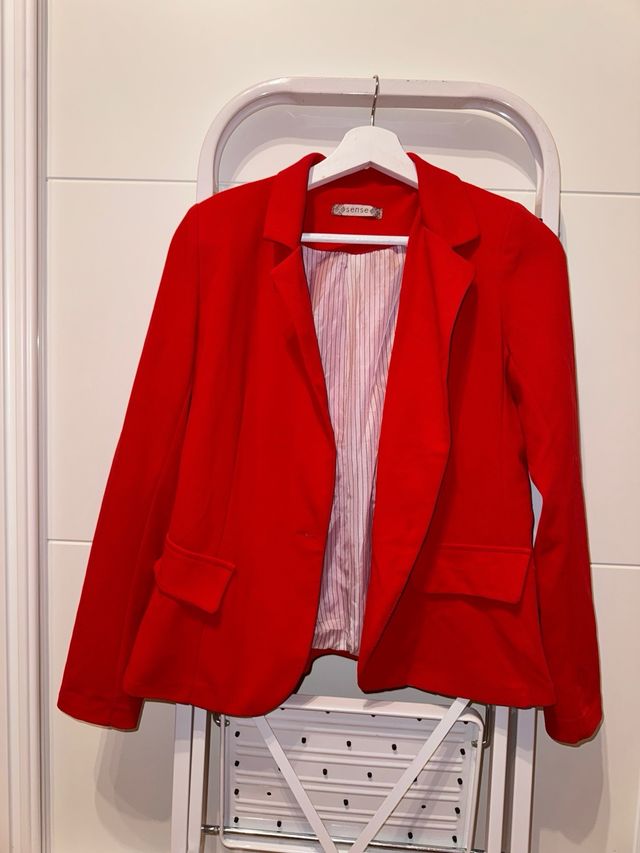 Blazer roja