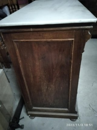 CÓMODA ANTIGUA DE 4 CAJONES