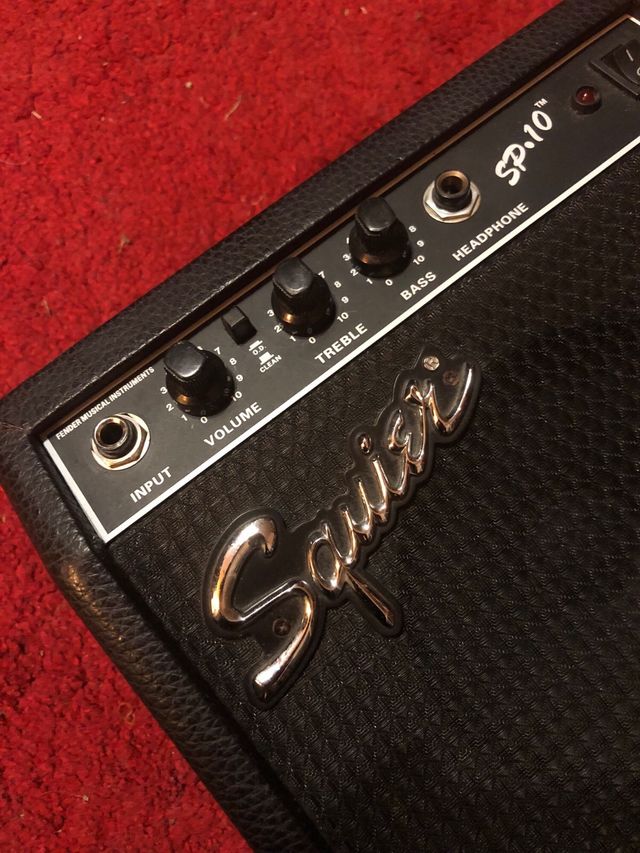 Amplificatore Squier SP-10