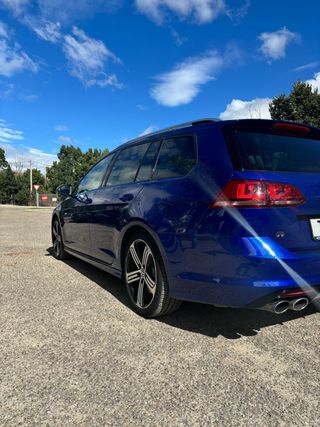 Volkswagen Golf 2016 variant R