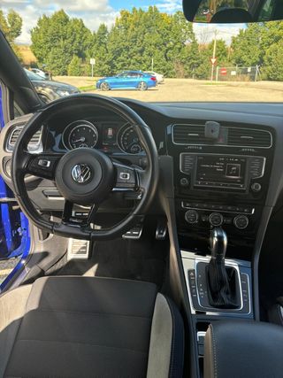 Volkswagen Golf 2016 variant R