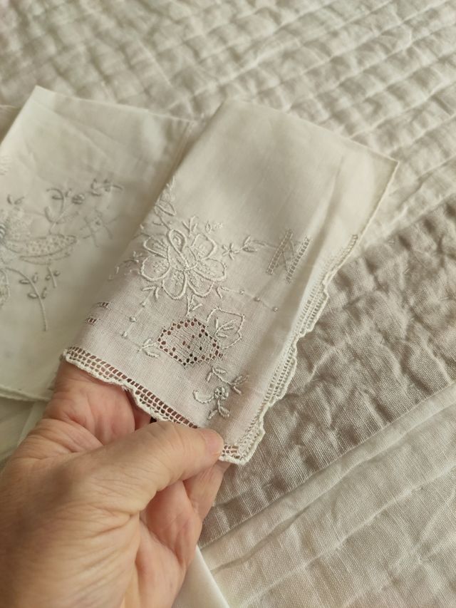Pañuelos bordados vintage