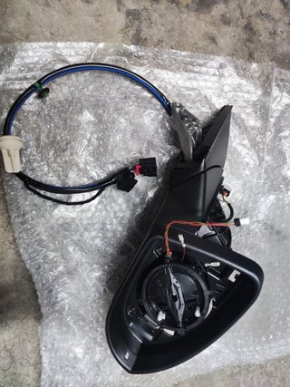 Retrovisor derecho Golf 7