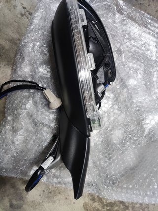 Retrovisor derecho Golf 7