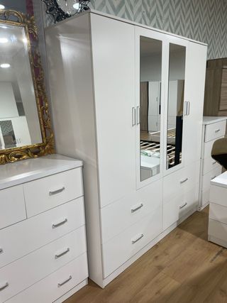 ARMARIOS NUEVOS DE 3 PUERTAS!! HACEMOS ENTREGAS!!