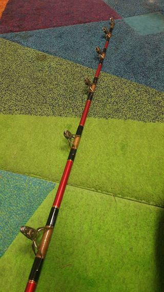 Canna da pesca mare mulinello Gladiator 12/0