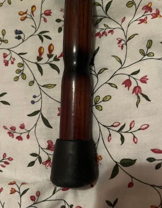 BASTON DE MADERA LABRADA ARTESANAL SIN USO NUEVA