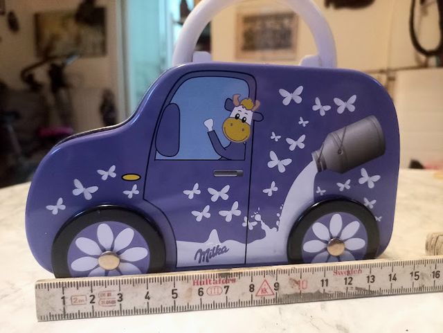 Merchandising MILKA salvadanaio