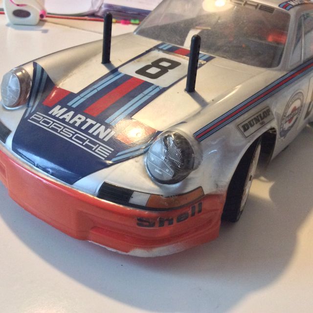 Automodello elettrico tamiya