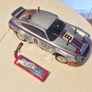 Automodello elettrico tamiya