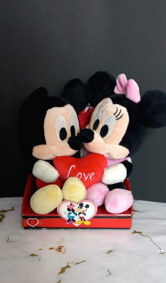 Collezioni Disney- Minni e Topolino- Valentine's