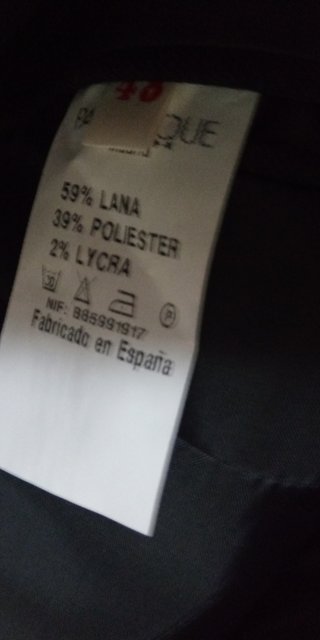 Traje de pantalón de señora.