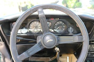 Aston Martin Saloon, Serie III, 1977