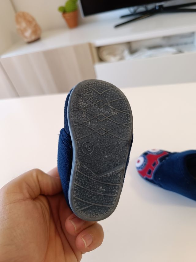 Zapatillas bebé