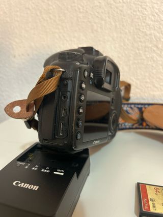 Camara de fotos Canon 7D