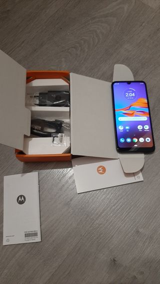Telefono cellulare Motorola E6 PLUS 64