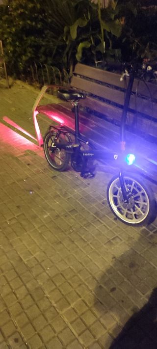 Bicicleta eléctrica plegable