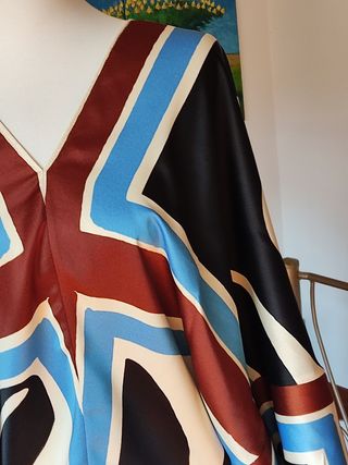 Blusa donna fantasia. Zara. M