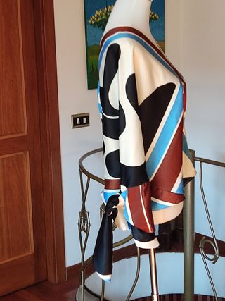 Blusa donna fantasia. Zara. M