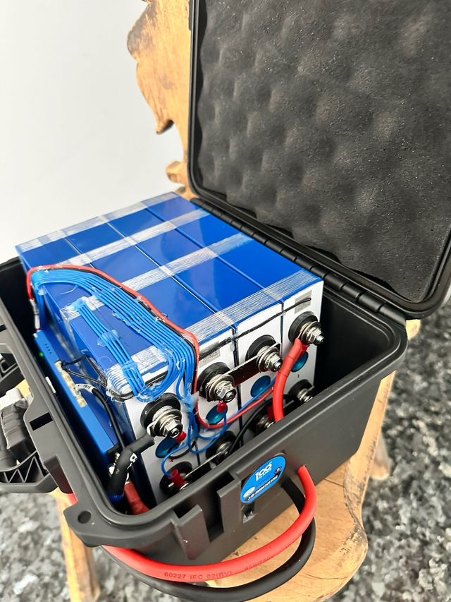 Bateria LifePo4 12v 1.9Kw