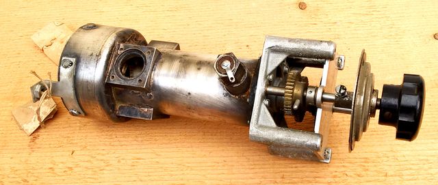 CAVITA' VARIABILE PER MICRONDE