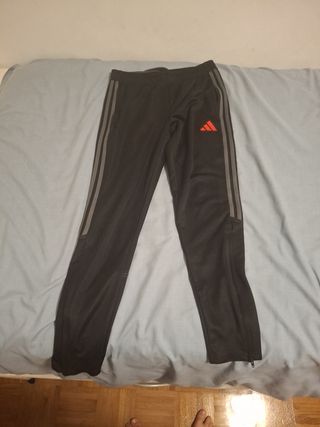 Pantalón chandal adidas