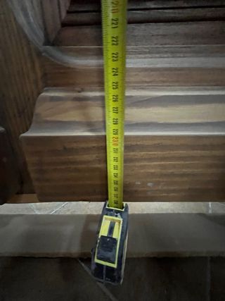 Puerta de calle de madera