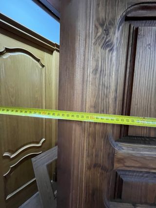 Puerta de calle de madera