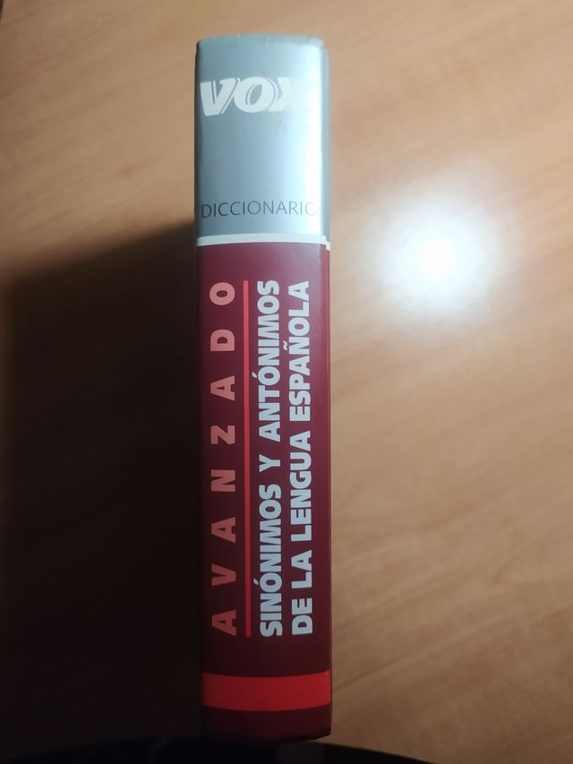 Diccionario Avanzado Sinnimos Y Antnimos De LA Lengua Espaol (Spanish Edition)